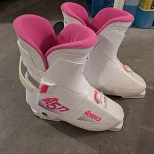 Women's White and Pink Ski Boots
